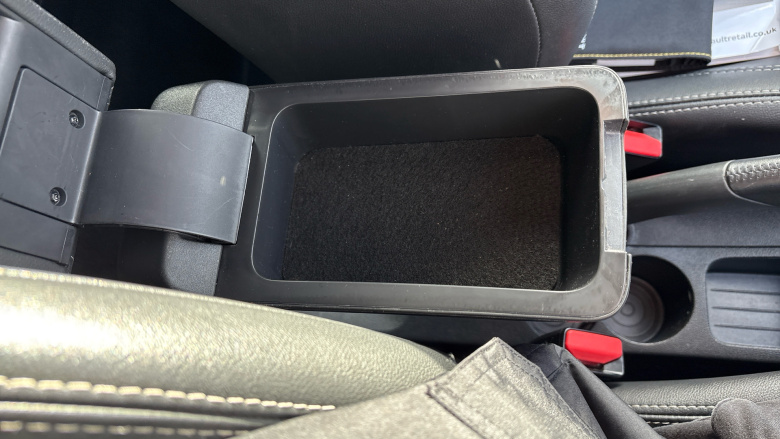 Renault Clio 0.9 TCE 90 Signature Nav 5dr Petrol Hatchback